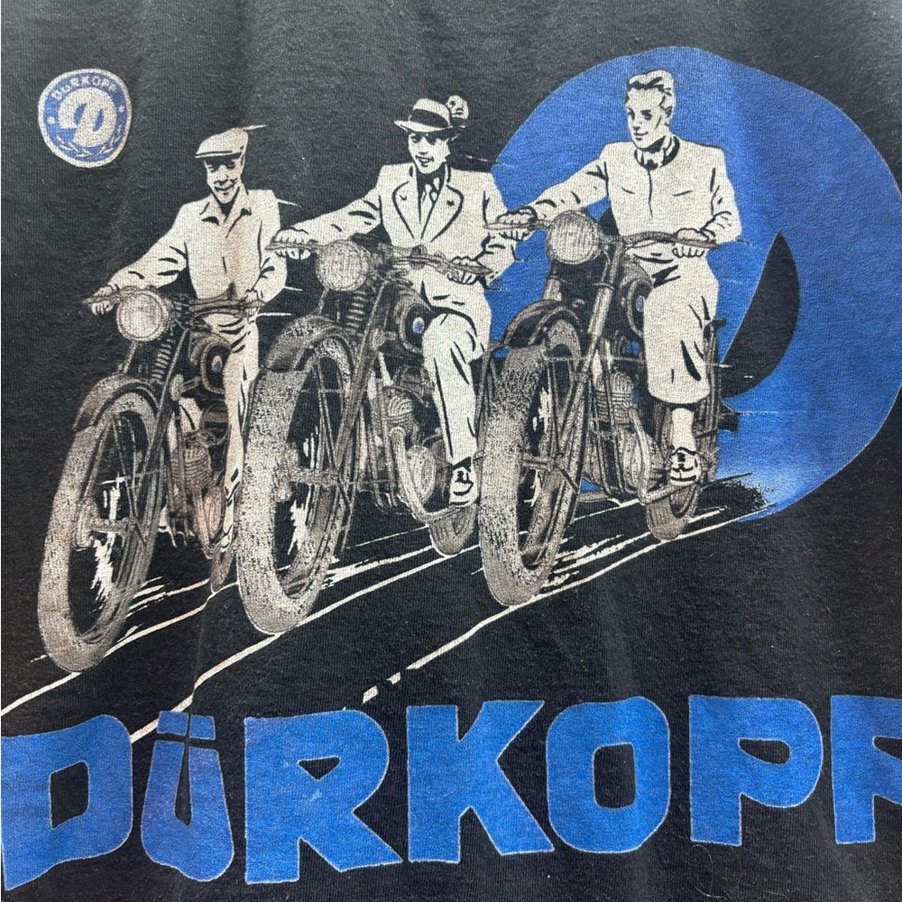 Durkopp youth large black graphic preowned tshirt